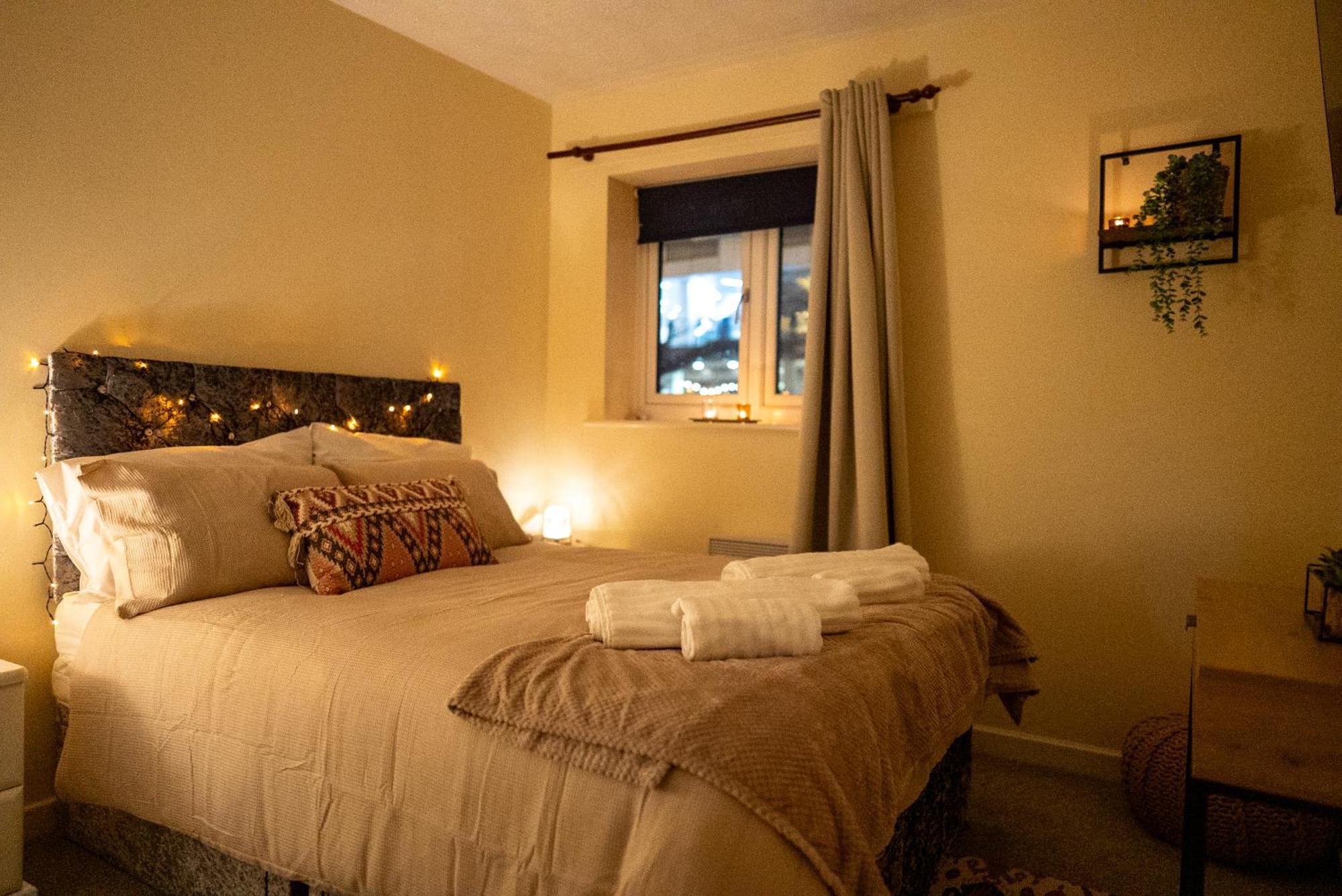 Casa Leila Waterfront Apartment *