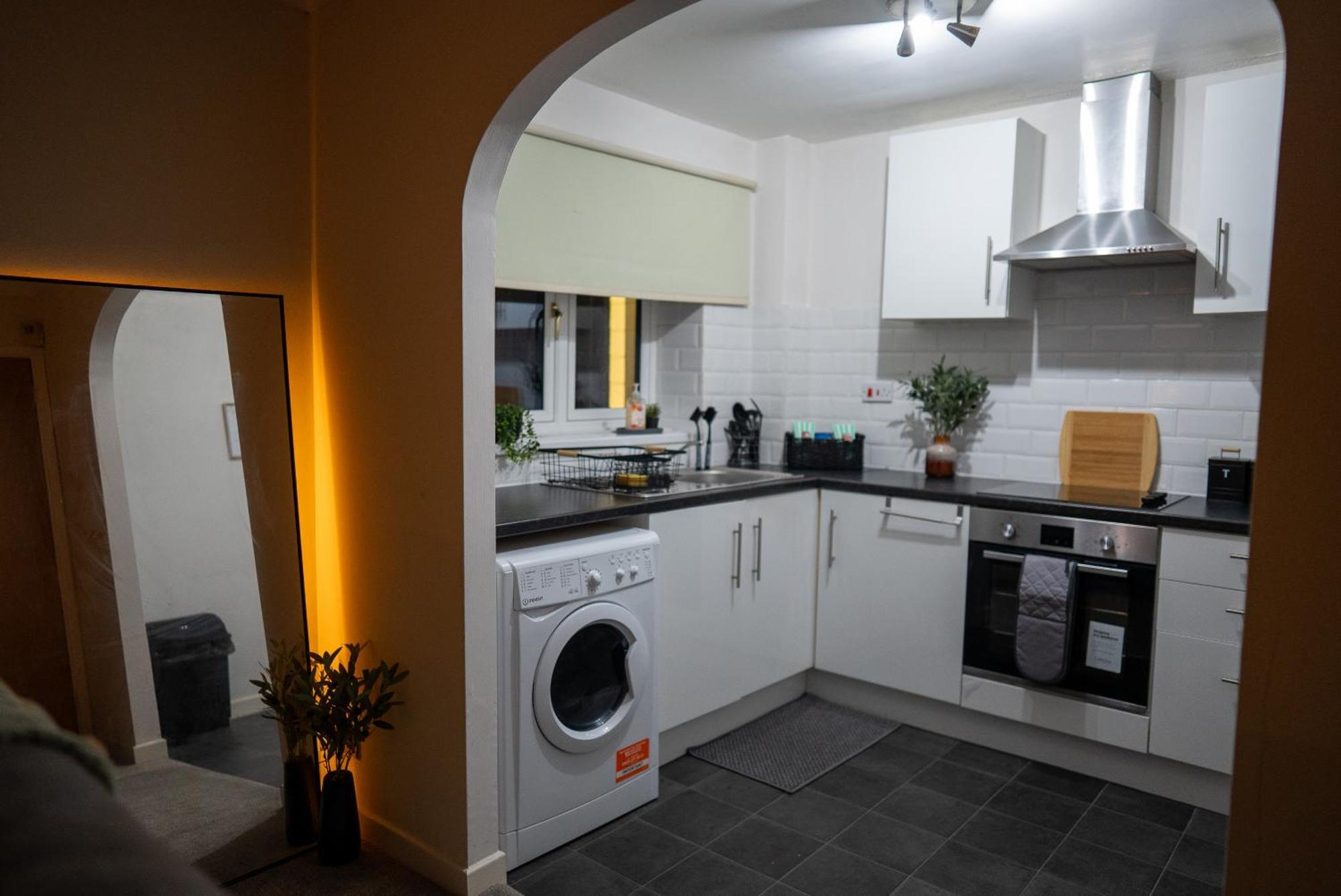 Casa Leila Waterfront Apartment Birmingham